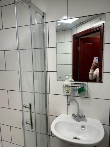 大雅茅斯 Holland House酒店 外观 照片